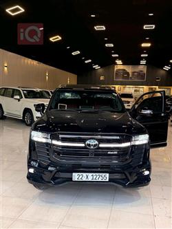 تويوتا لاندكروزر